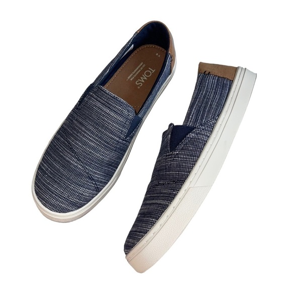 Toms Size 6 youth boys Luca Navy striped chambray slip on shoes New - Picture 7 of 9